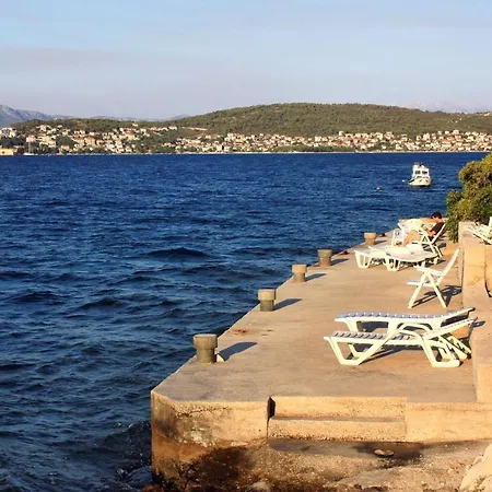 Apartment By The Sea Okrug Donji, Ciovo - 11144 Okrug Gornji